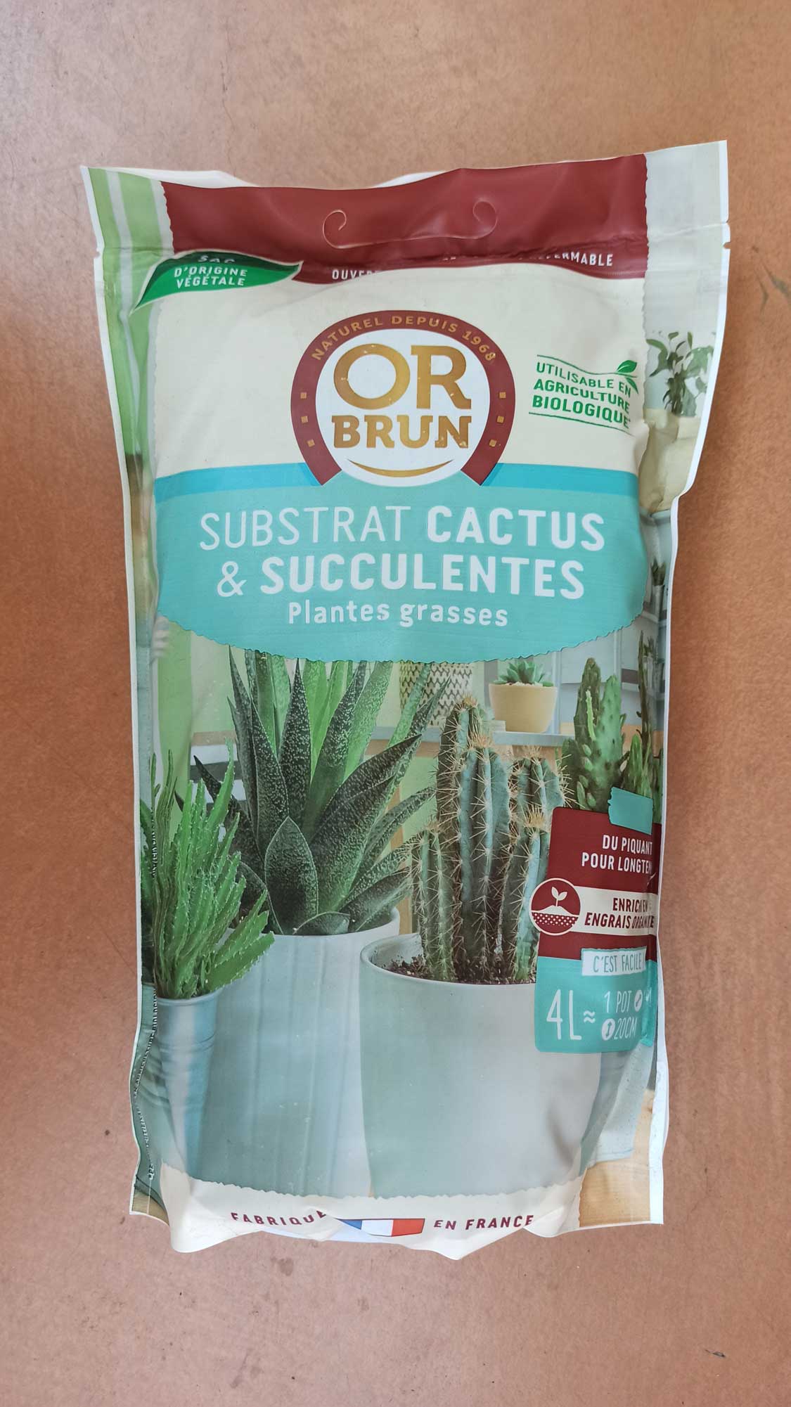 https://www.jardipradel.com/wp-content/uploads/2020/11/Substrat-cactus-et-succulentes-Or-brun-Terreau-Produits-Jardi-Pradel-2.jpg