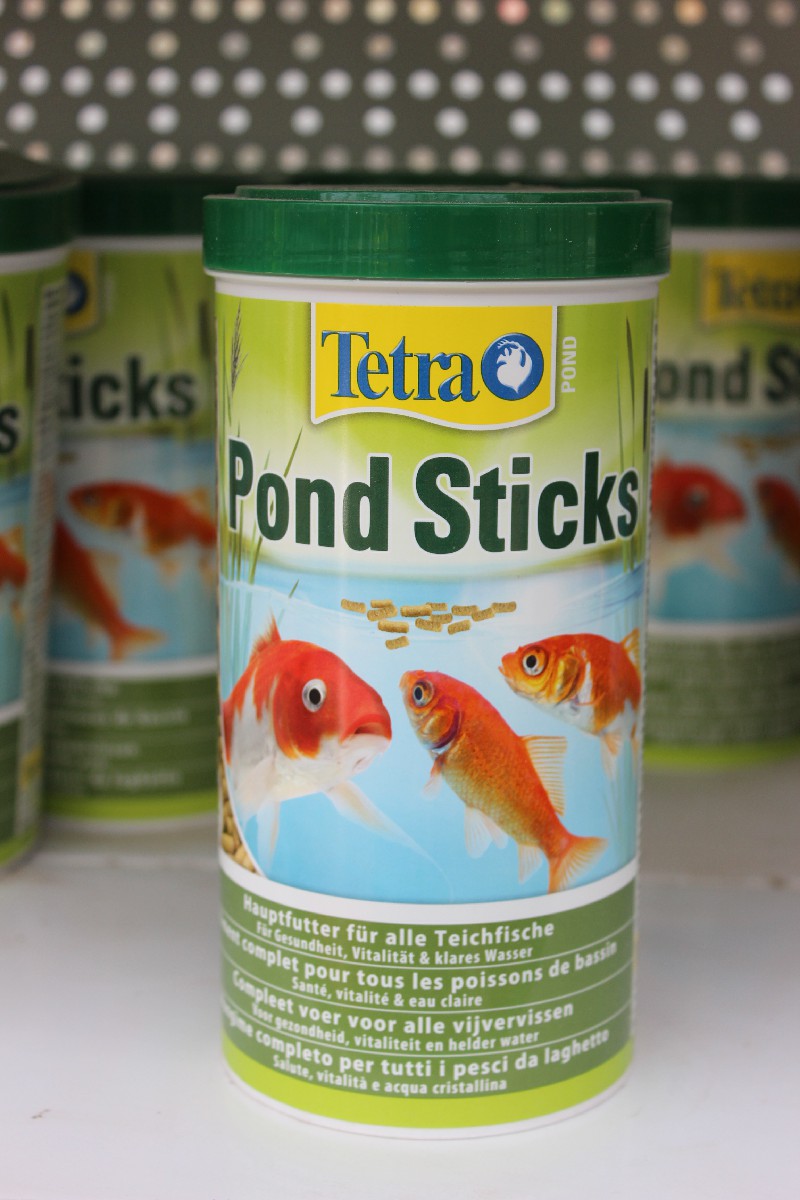 Aliment complet pour poisson de bassin sous forme de stick - Tetra