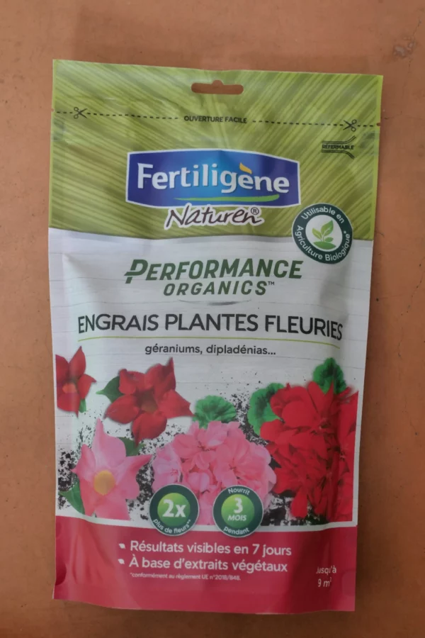 Engrais plantes fleuries géraniums dipladénias Performance Organics 700g - Fertiligène Naturen (4) - Produits - Jardi Pradel - Jardinerie et fleuriste à Bagnères-de-Luchon (31)